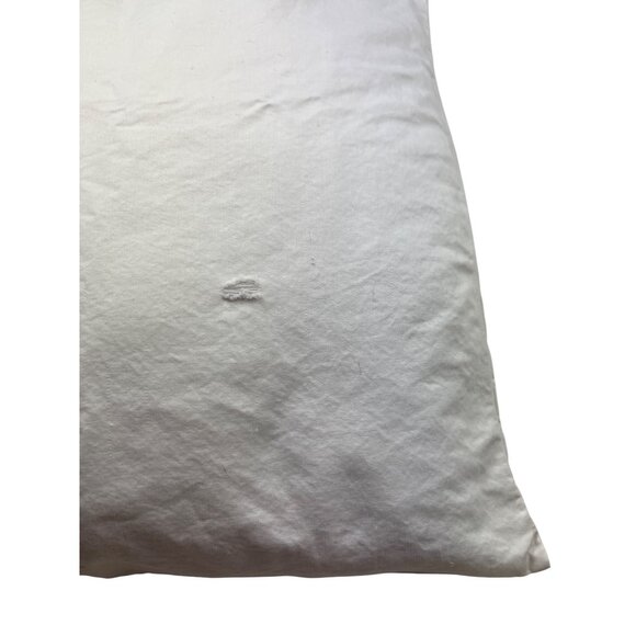 White Cotton Pillowcase Set With Minor Flaws & Soft Texture 91e - Picture 4 of 8